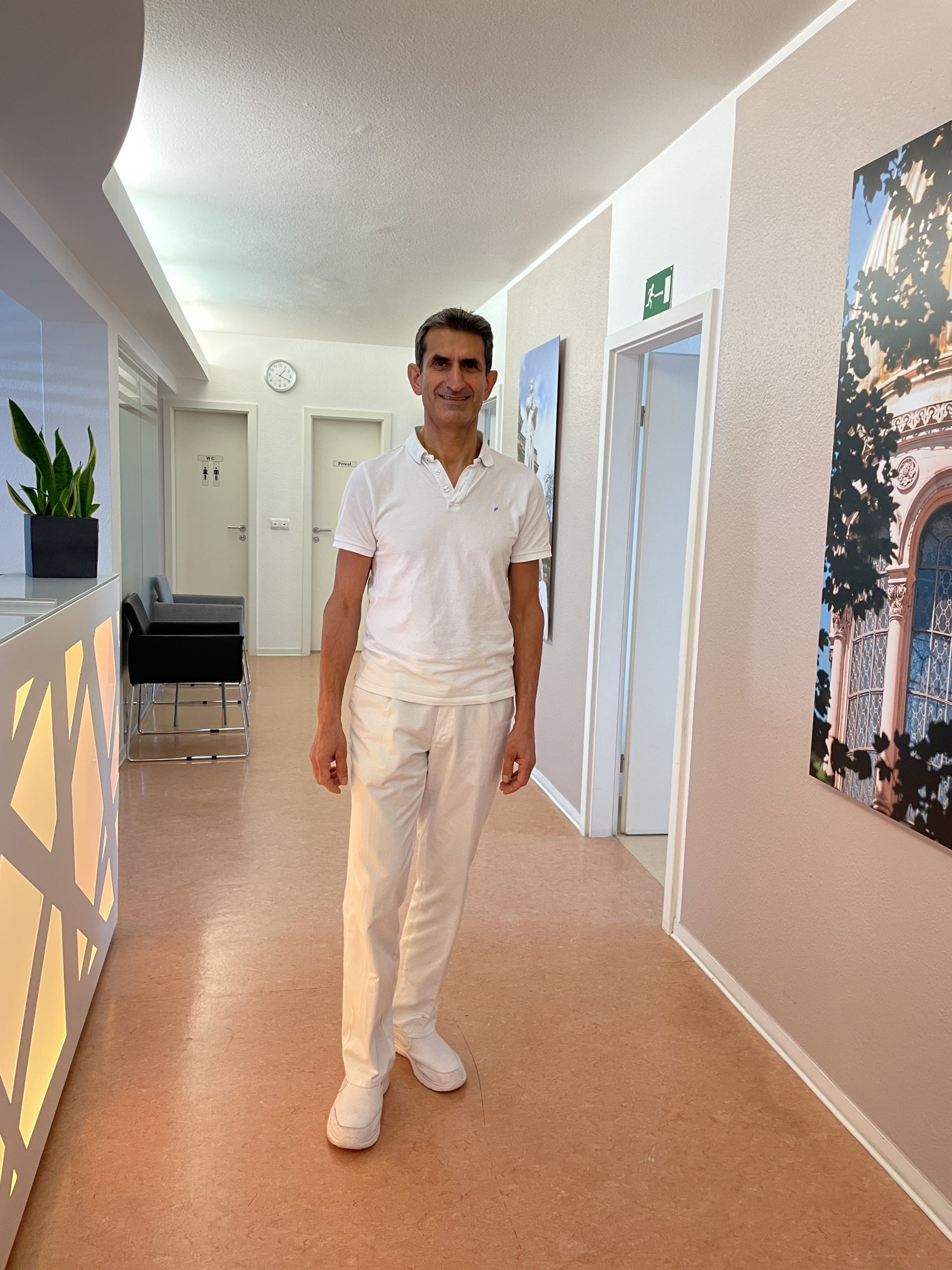 Ihr Chirurg in Wiesbaden Dr. med. A. Emadi